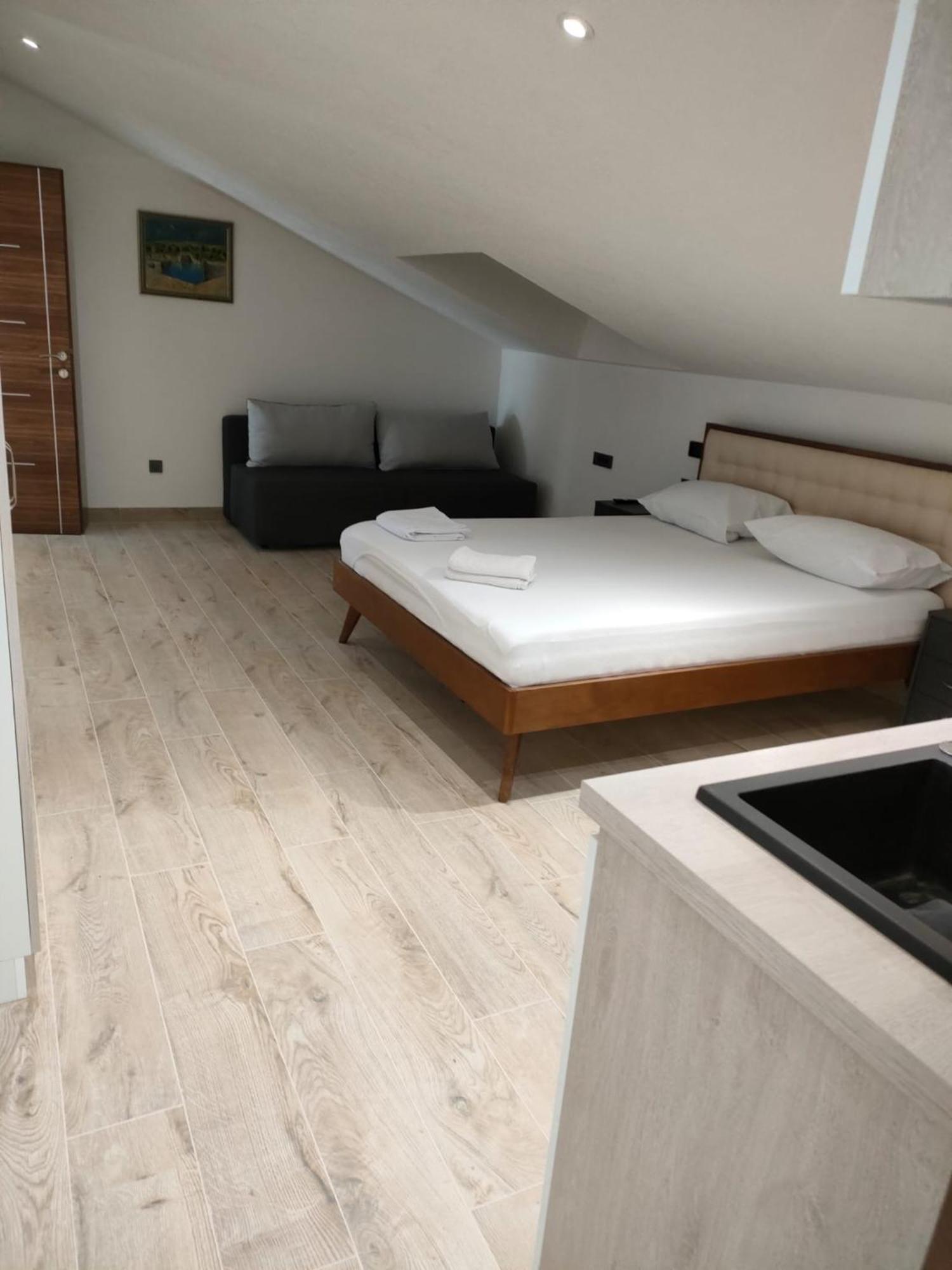 Apartmani Centar Selce Buitenkant foto